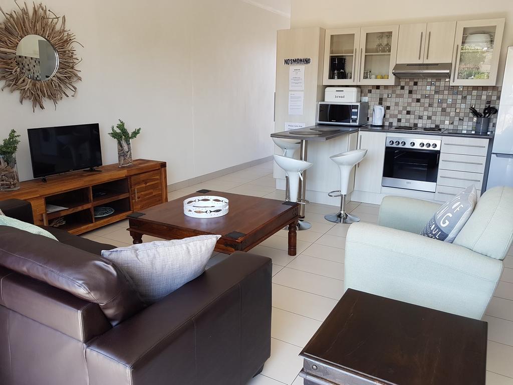 Rieks Van Der Walt Self-Catering Apartment Windhoek Exterior foto