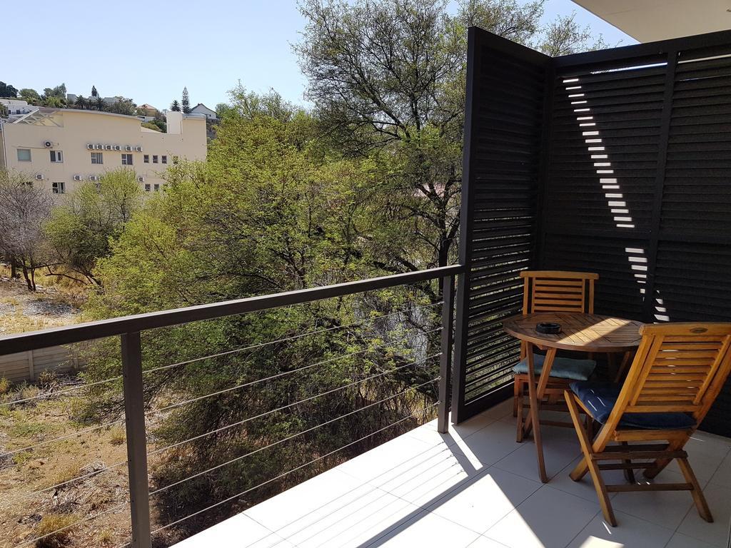 Rieks Van Der Walt Self-Catering Apartment Windhoek Exterior foto